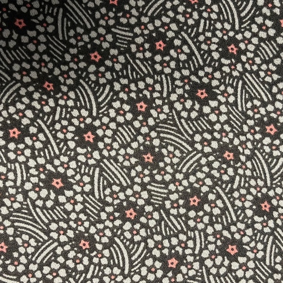 Loft Blouse with Ruffled Bottom - Picture 7 of 7